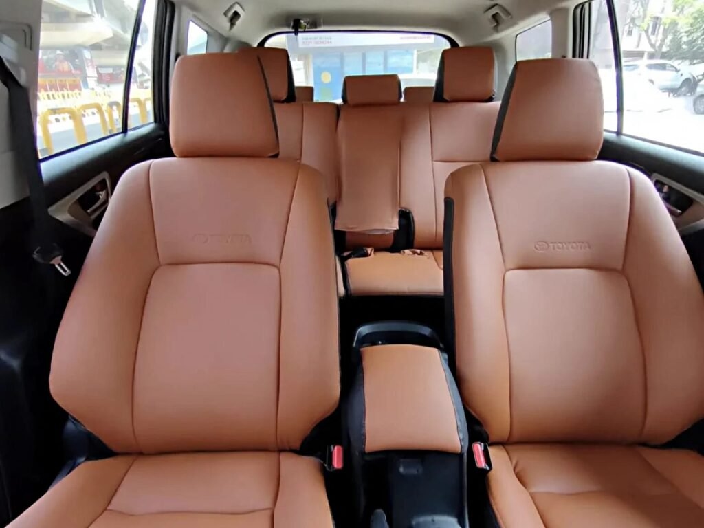 innova crysta interior